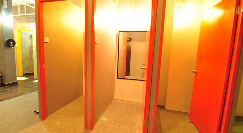 Skypod Boutique Hostel Kota Kinabalu Room photo